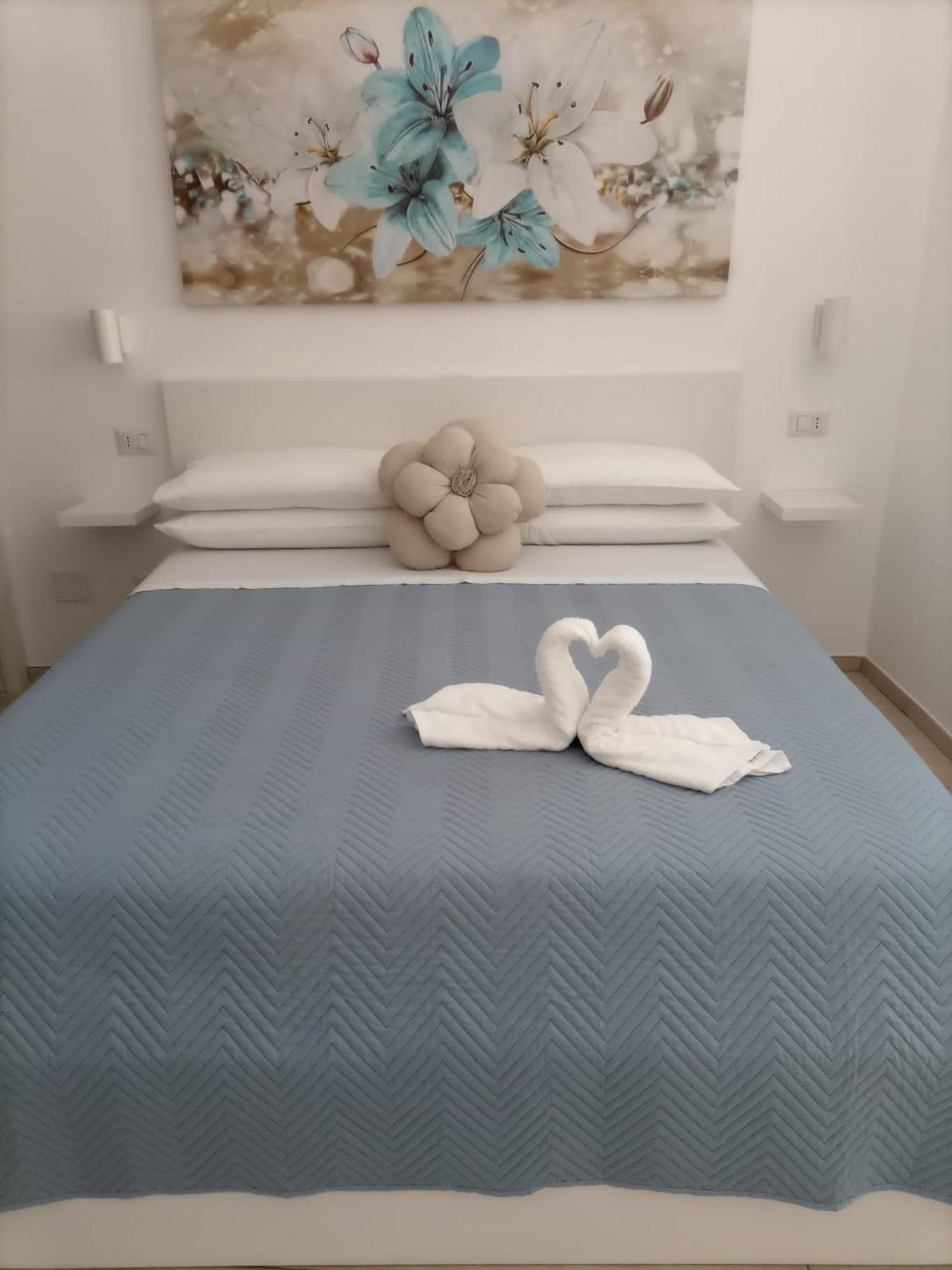 La Casa Dei Nonni Hotel Bari Bagian luar foto